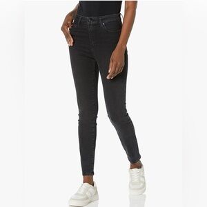 Paige - Women's Black Skinny Jeans